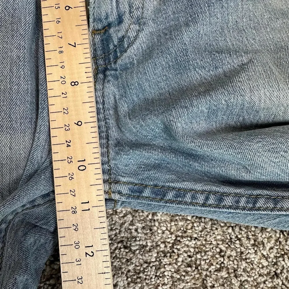 Levi's 505 Jeans Mens Size 33x24 Light Wash Straight Fit Distressed Denim Grunge
